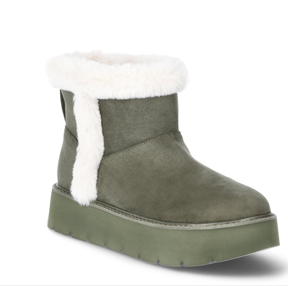 Women's Platform Mini Cozy Boots sz 8